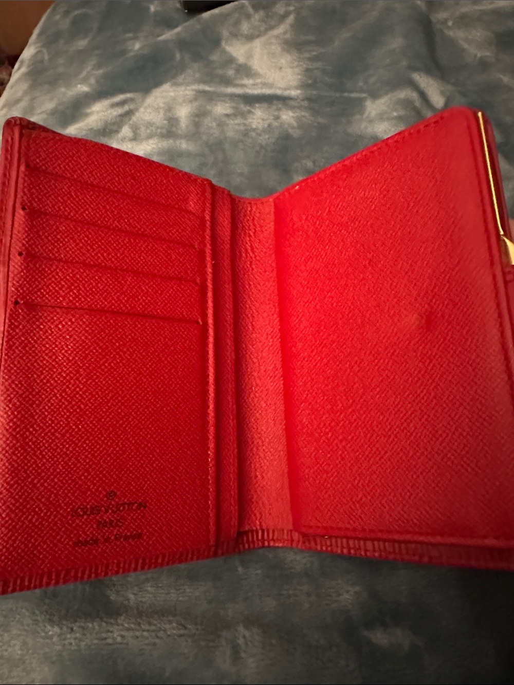 Louis Vuitton Vintage Red Epi Leather Wallet - Women's Organizer - Picture 4 of 5